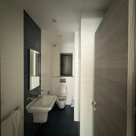 Апартаменты Balutta 3 Bedroom 3 Bathroom Слима